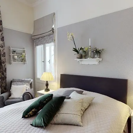 Holiday home Chateau