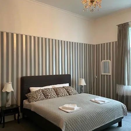 Chateau יוזפוב דול
