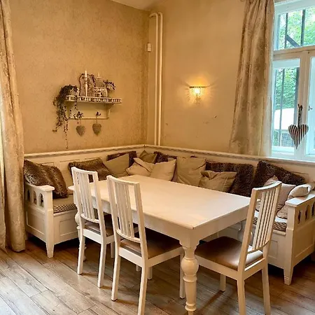 Chateau * Josefův Důl u Jablonce nad Nisou