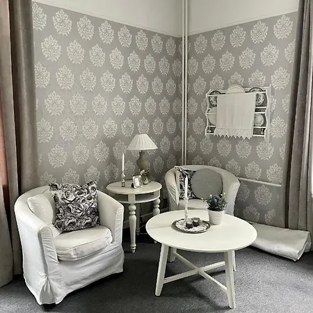 Chateau Ferienhaus *