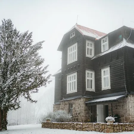 Chateau *