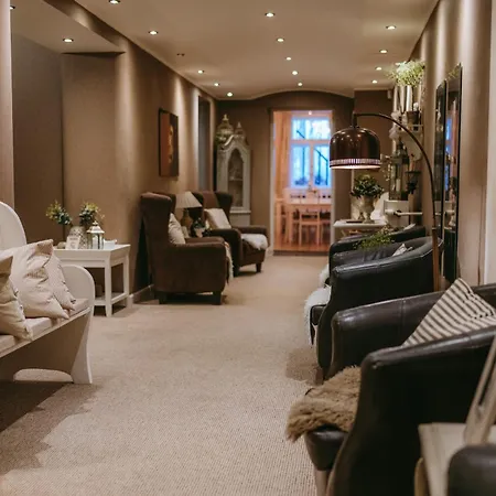 Chateau Josefŭv Dŭl