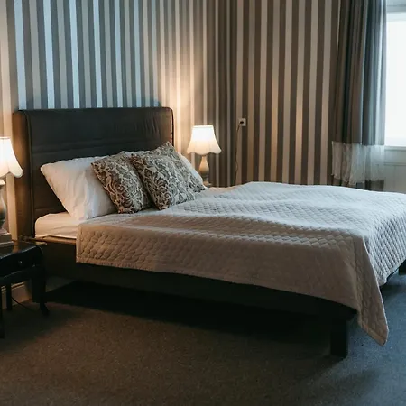 Chateau Semesterbostad